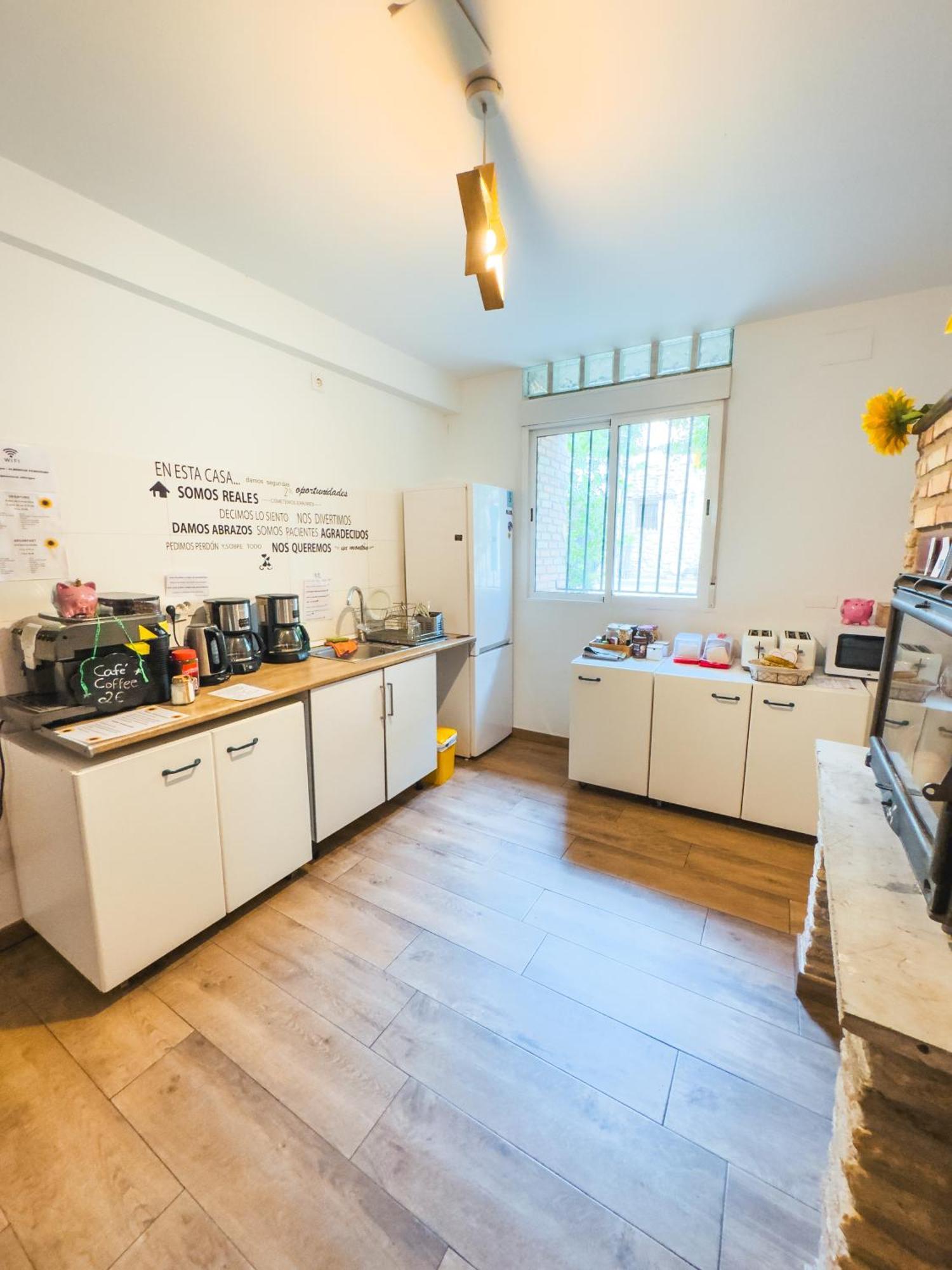 Albergue Estrella Guia ปวนเต ลา เรย์นา ภายนอก รูปภาพ