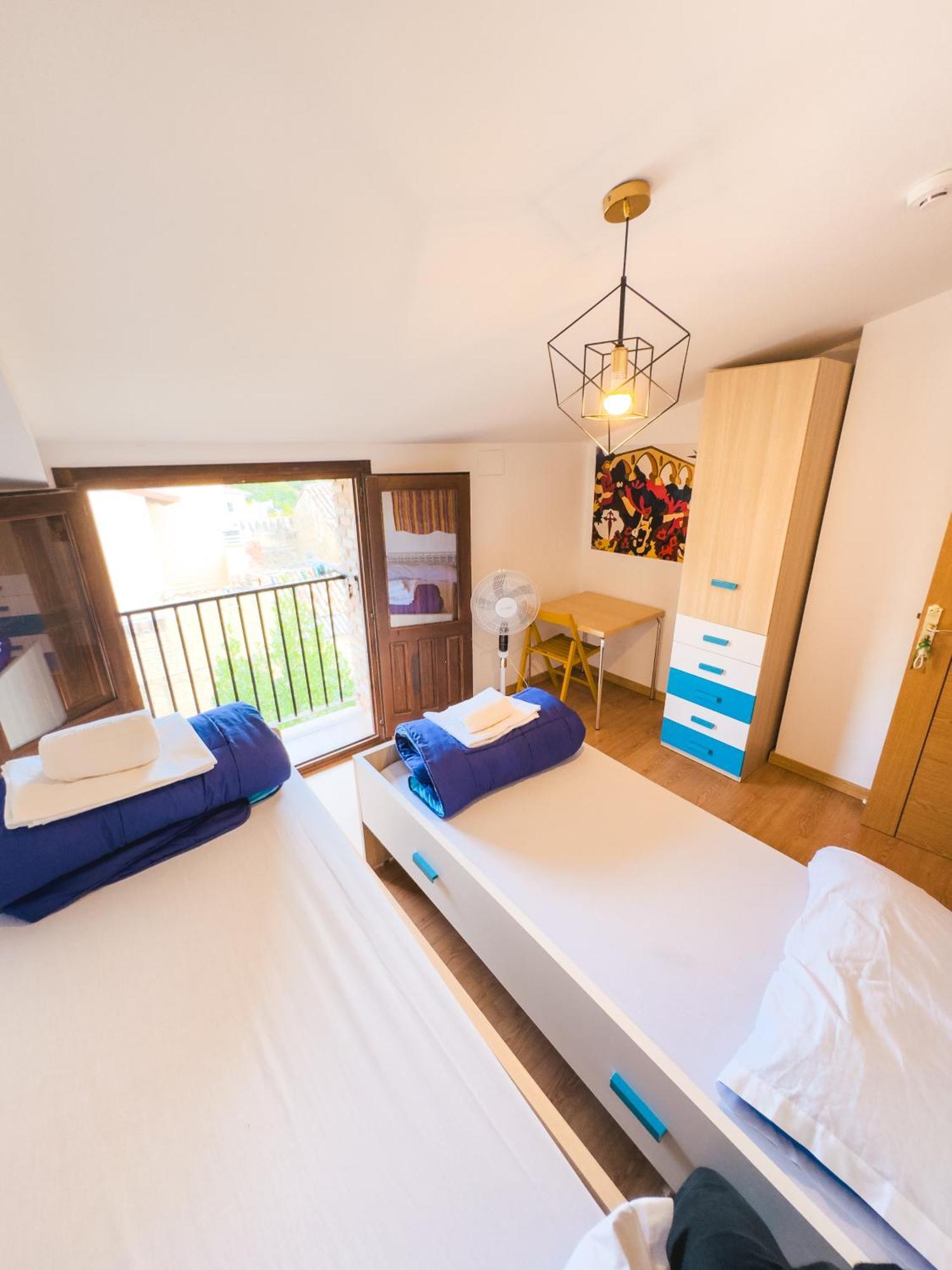 Albergue Estrella Guia ปวนเต ลา เรย์นา ภายนอก รูปภาพ