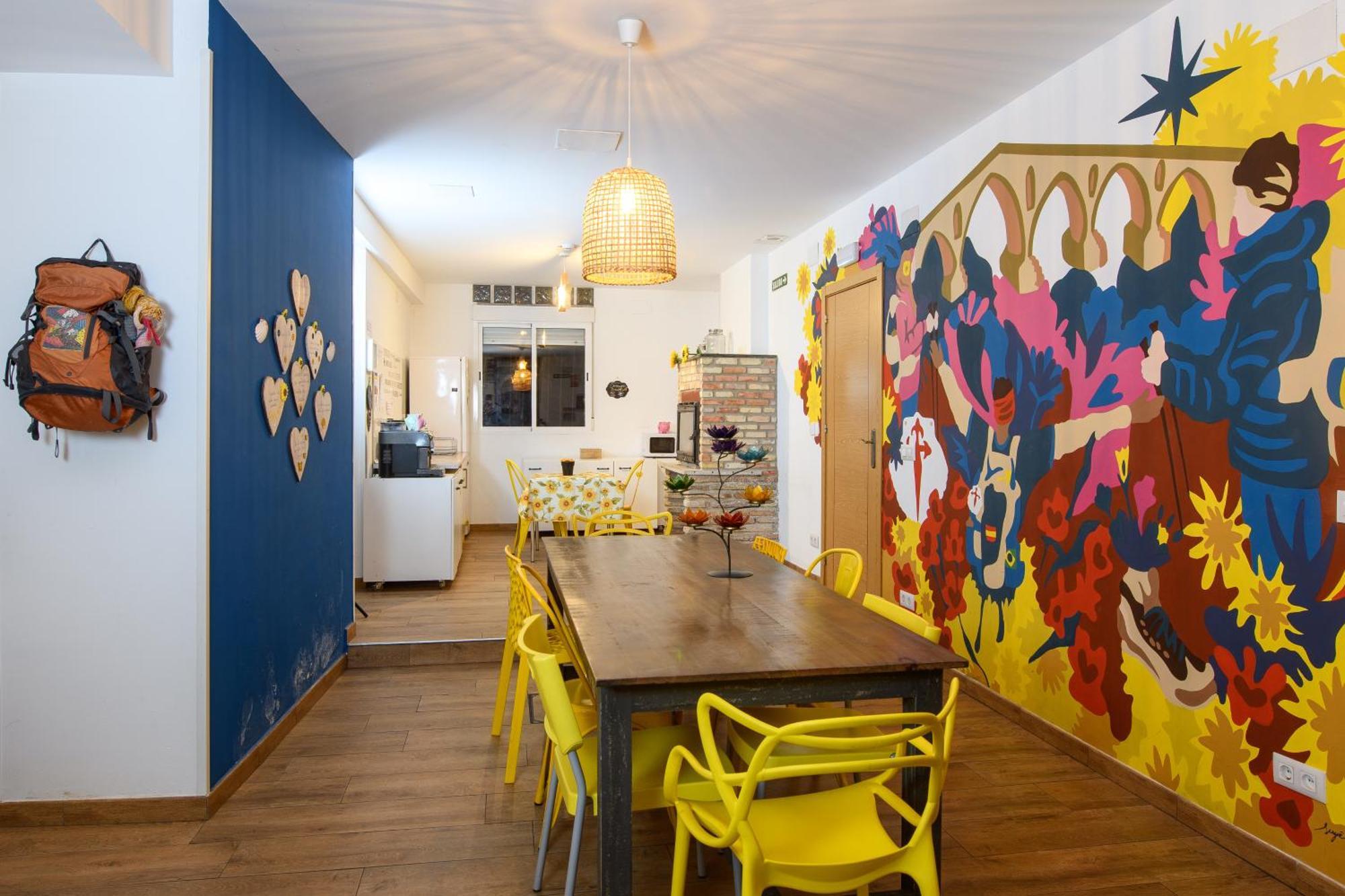 Albergue Estrella Guia ปวนเต ลา เรย์นา ภายนอก รูปภาพ
